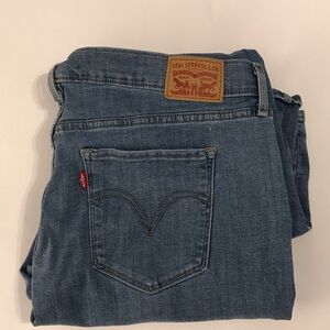 Women’s Levi’s Classic Boot Cut Jeans - Size 18